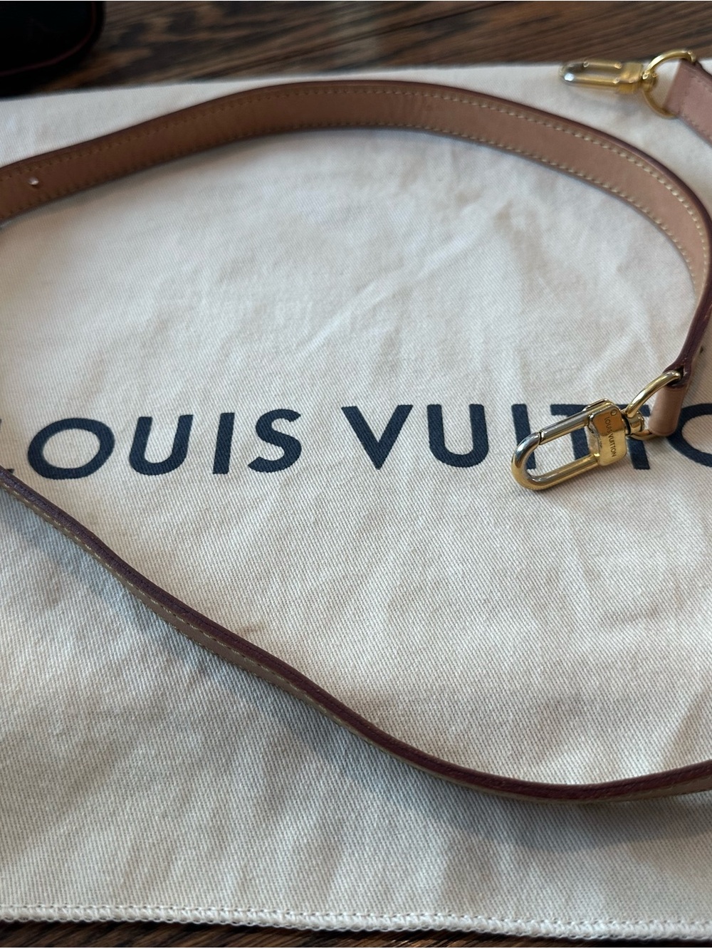 Louis Vuitton Brown Monogram Speedy Bandouliere 25 - Picture 14 of 16